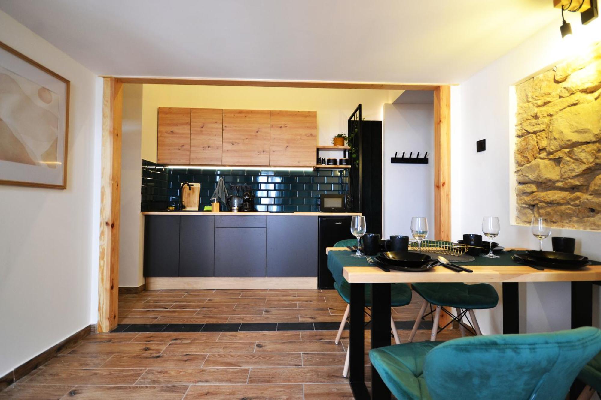Often-Hide Apartment เชสโตฮอวา ภายนอก รูปภาพ