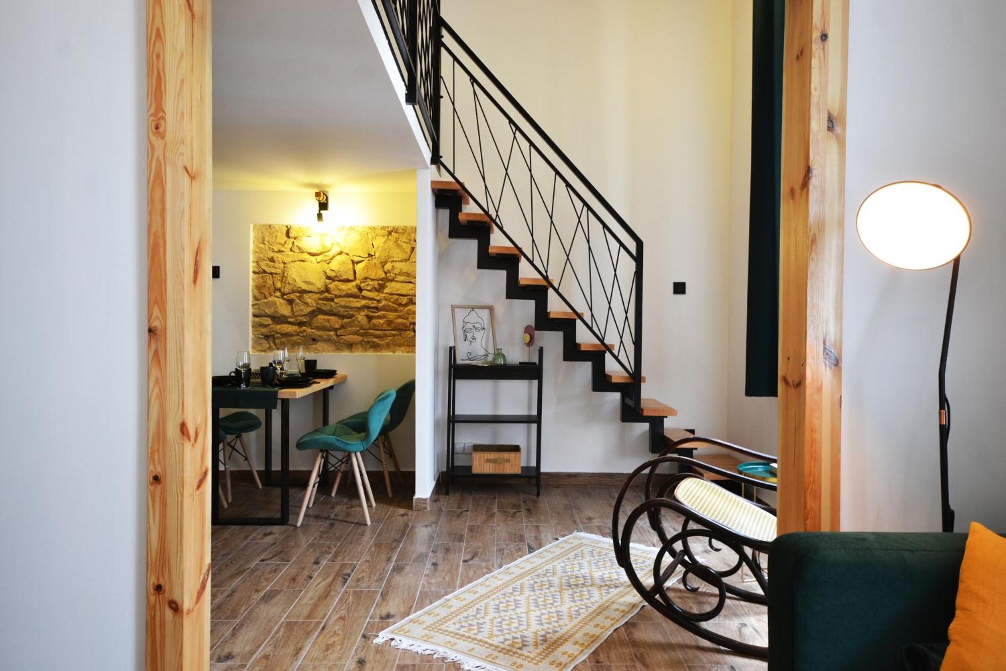 Often-Hide Apartment เชสโตฮอวา ภายนอก รูปภาพ